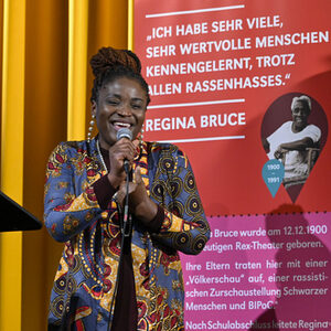 Einweihung des FrauenOrts für Regina Bruce am 12.12.2024