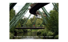 Wupperufer mit Schwebebahn