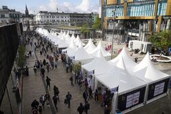 Bergische Expo 2023 _Blick auf Ausstellerzelte am Döppersberg