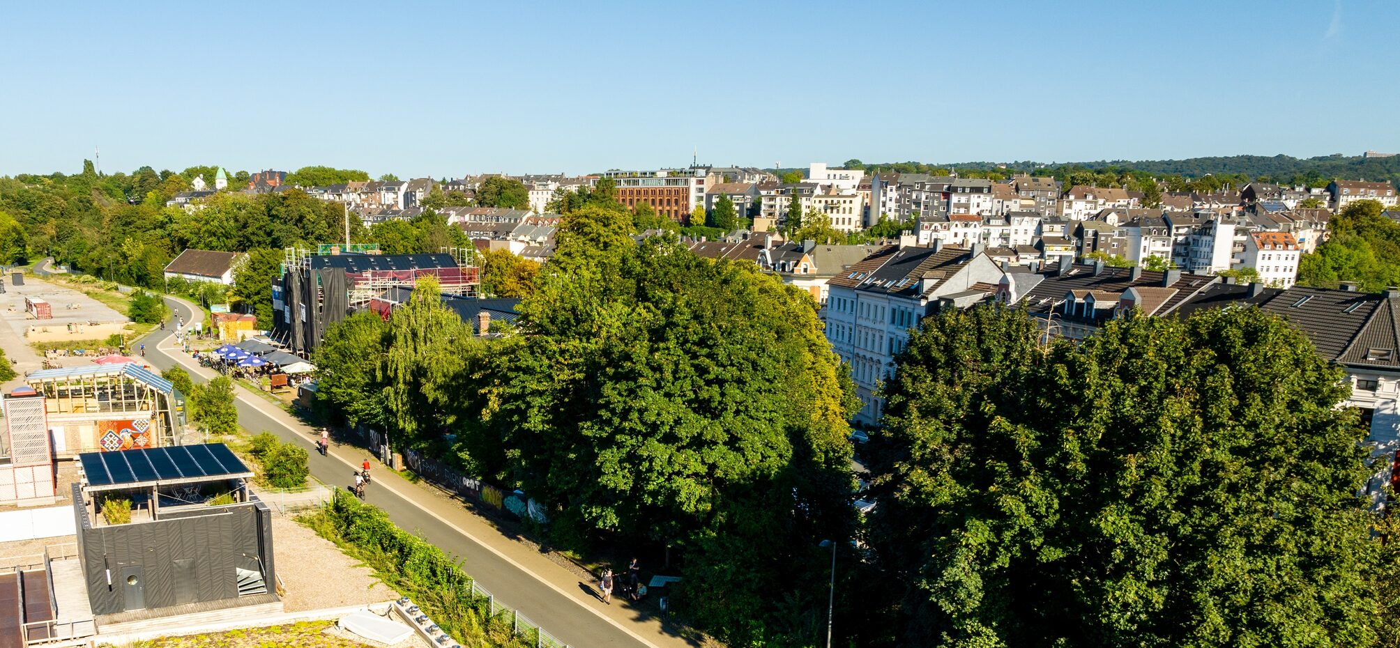 Luftbild mit Blick auf die Nordbahntrasse,Living Lab NRW, Quartier Ostersbaum