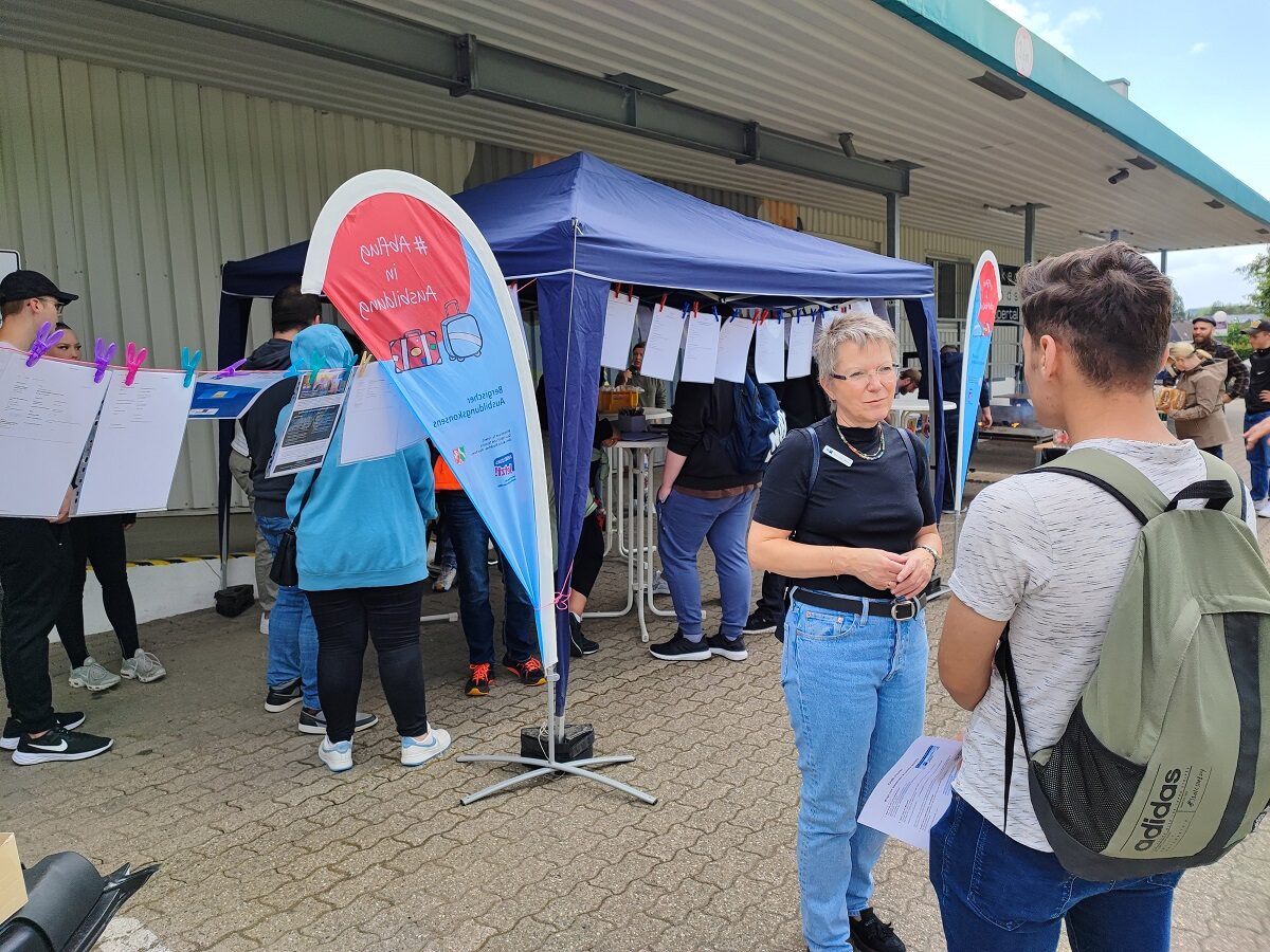 Berufsberatung Auf Sommertour | Übergang Schule Beruf