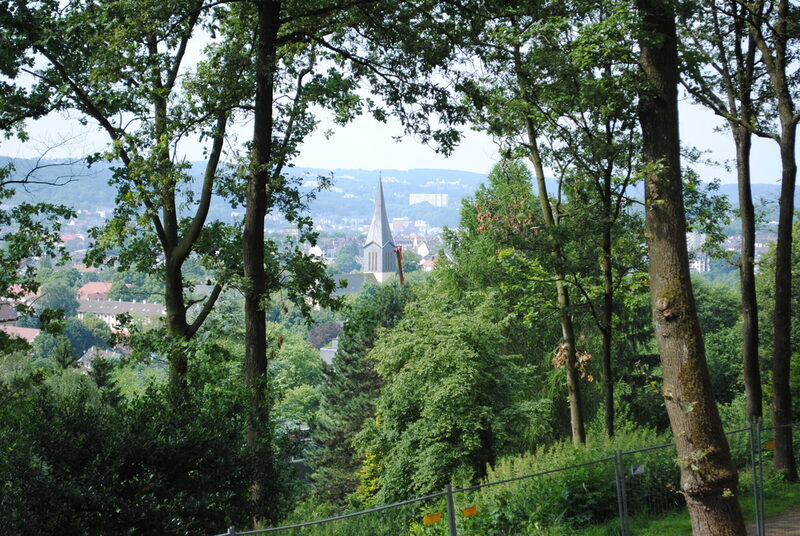 Blick vom Nordpark ins Tal