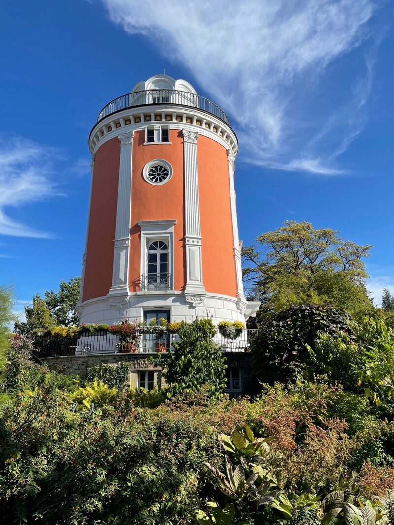 Der Elisenturm auf der Hardt.