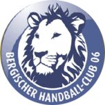 das Logo des BHC zeigt den Kopf eines Löwen in der Mitte. Darum der Schriftzug "Bergischer Handball-Club 06"